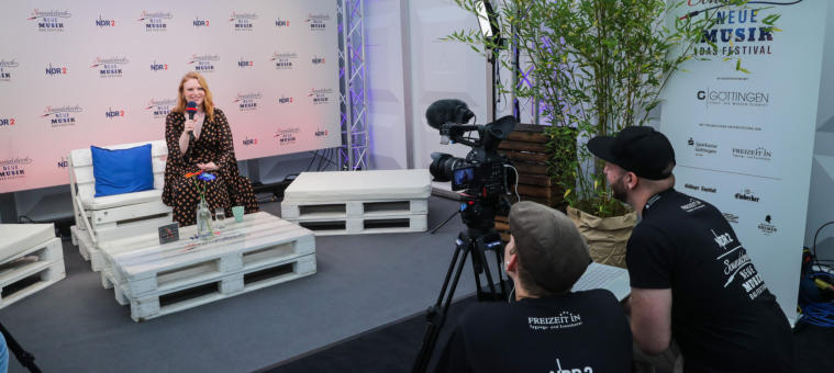 Freya Ridings beim Soundcheck Festival in Göttingen